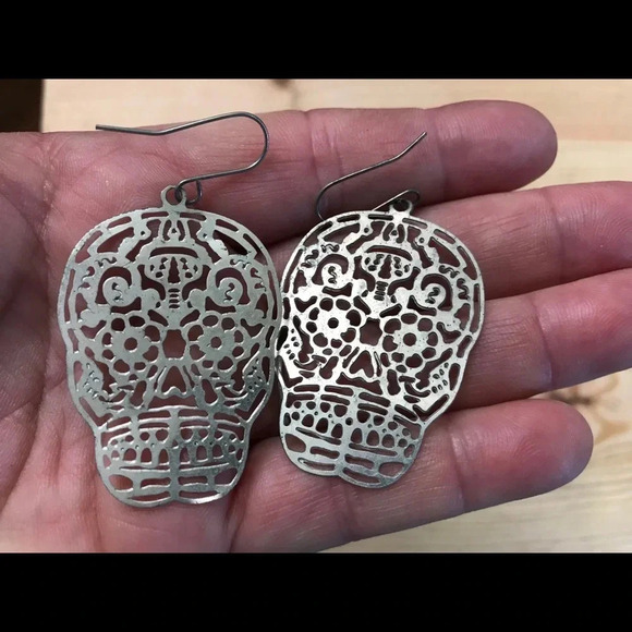 Vintage Jewelry - Halloween skulls Day of dead silver earrings pair